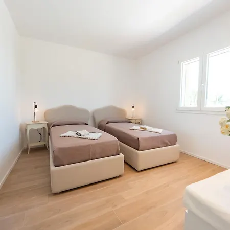 Le Tre Muse Tatil Evi Ognina